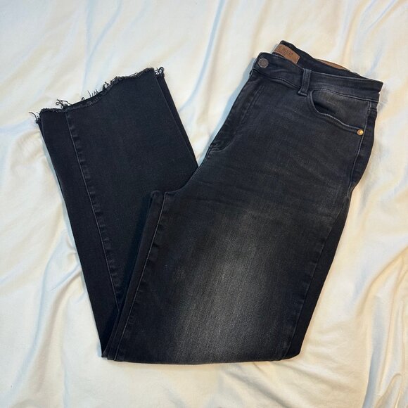 Judy Blue 90's Washed Black High Waist Straight Leg Jeans 13/31 Petite - Picture 2 of 15